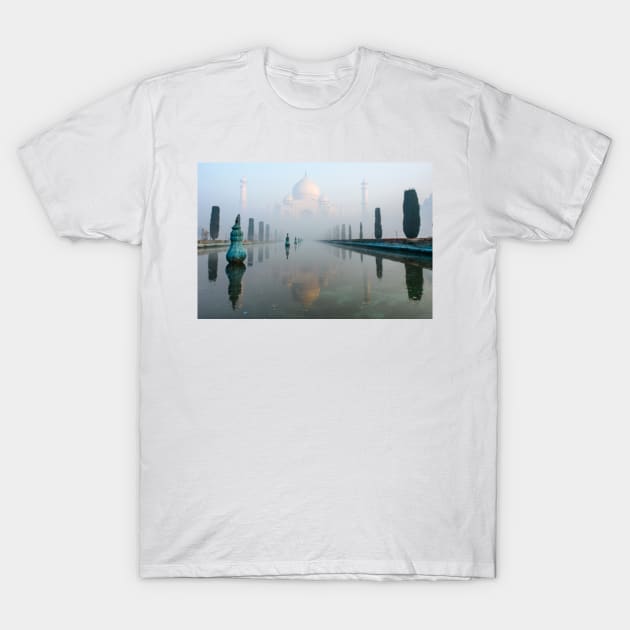 Taj Mahal at Sunrise 01 T-Shirt by fotoWerner